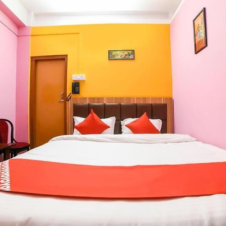 Maa Kamakhya Guest House Гувахати Экстерьер фото